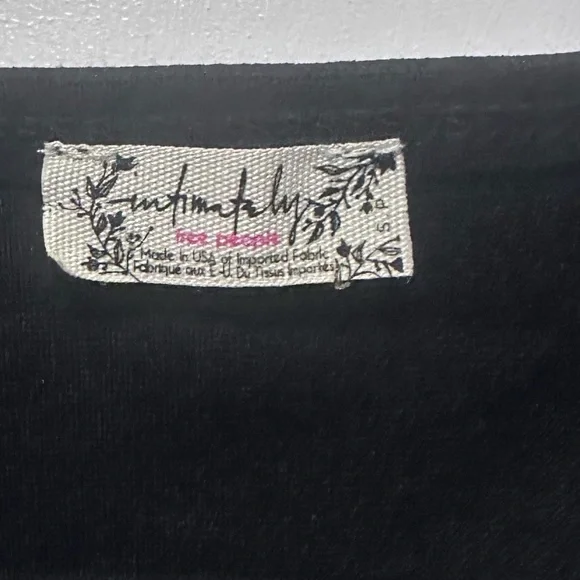 2 Size Black Size small Free People Shirts - Picture 7 of 7